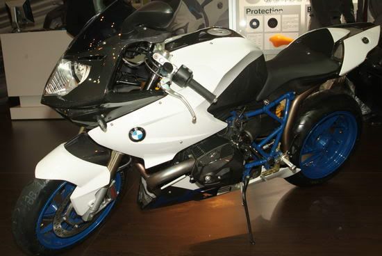 BMW-2007-1-2.jpg