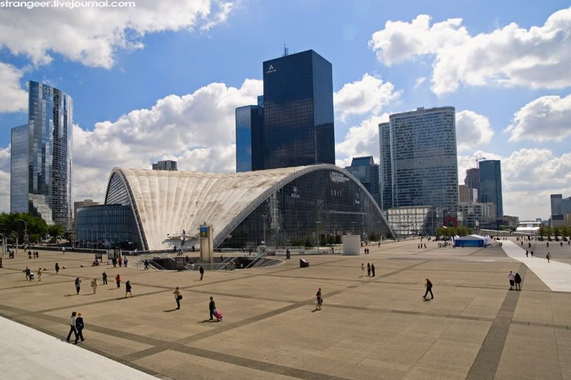 La Defense