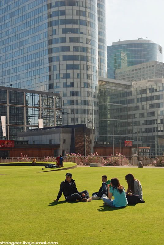 La Defense