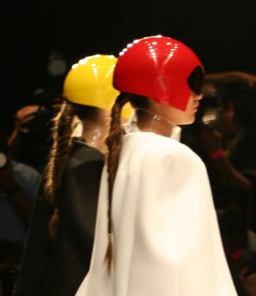 TEMORES MARC JACOBS:::cuellos duros IMG 7851 TEMORES MARC JACOBS:::cuellos duros
