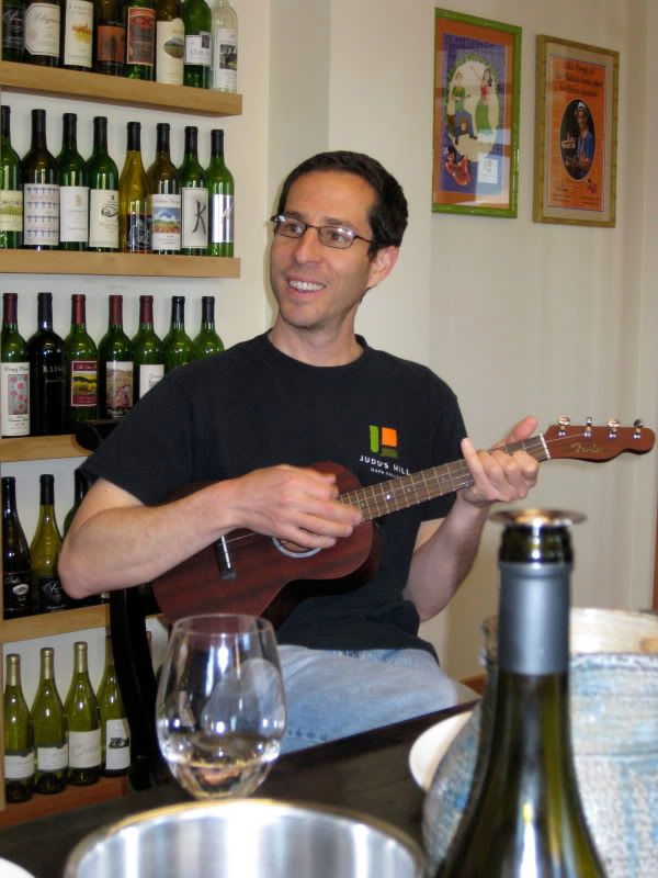 Judd plays us a tune or two!