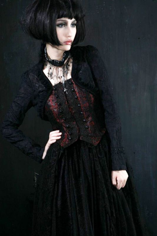 punk-rave-fashion-black-gothic-lace-slee