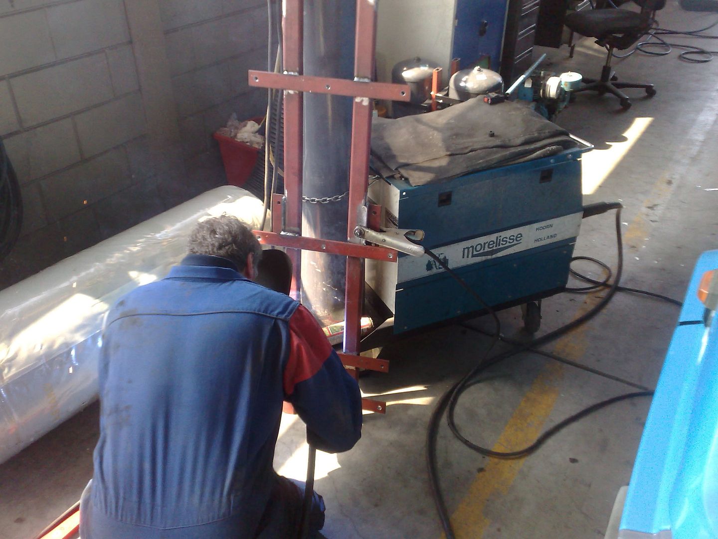 th_21052011070.jpg