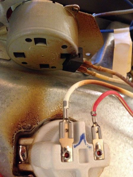 How To Replace An Oven Light Receptacle