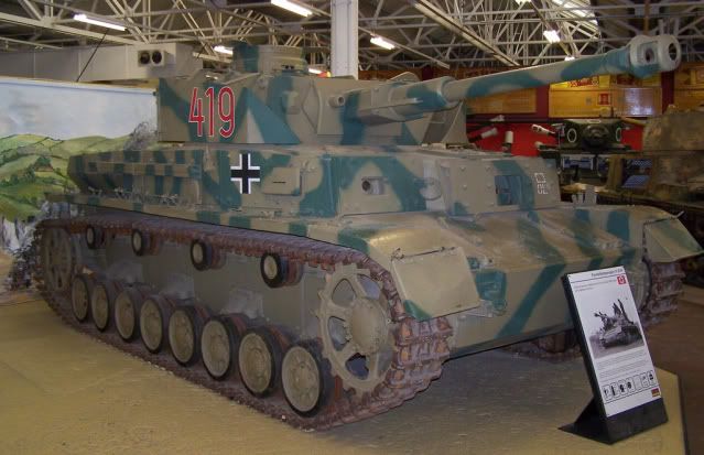 PanzerkampfwagenIV-BovingtonTankMuseumUK.jpg